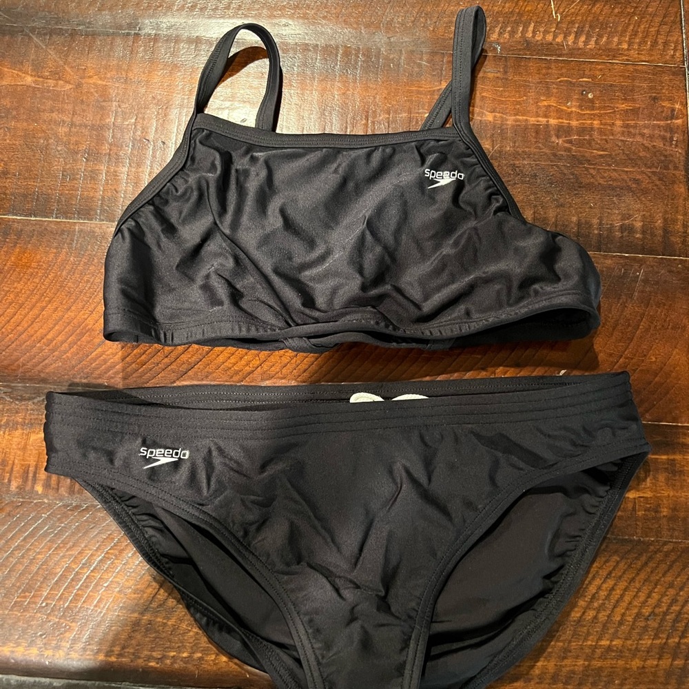 Speedo Two Piece Bikini Size Large